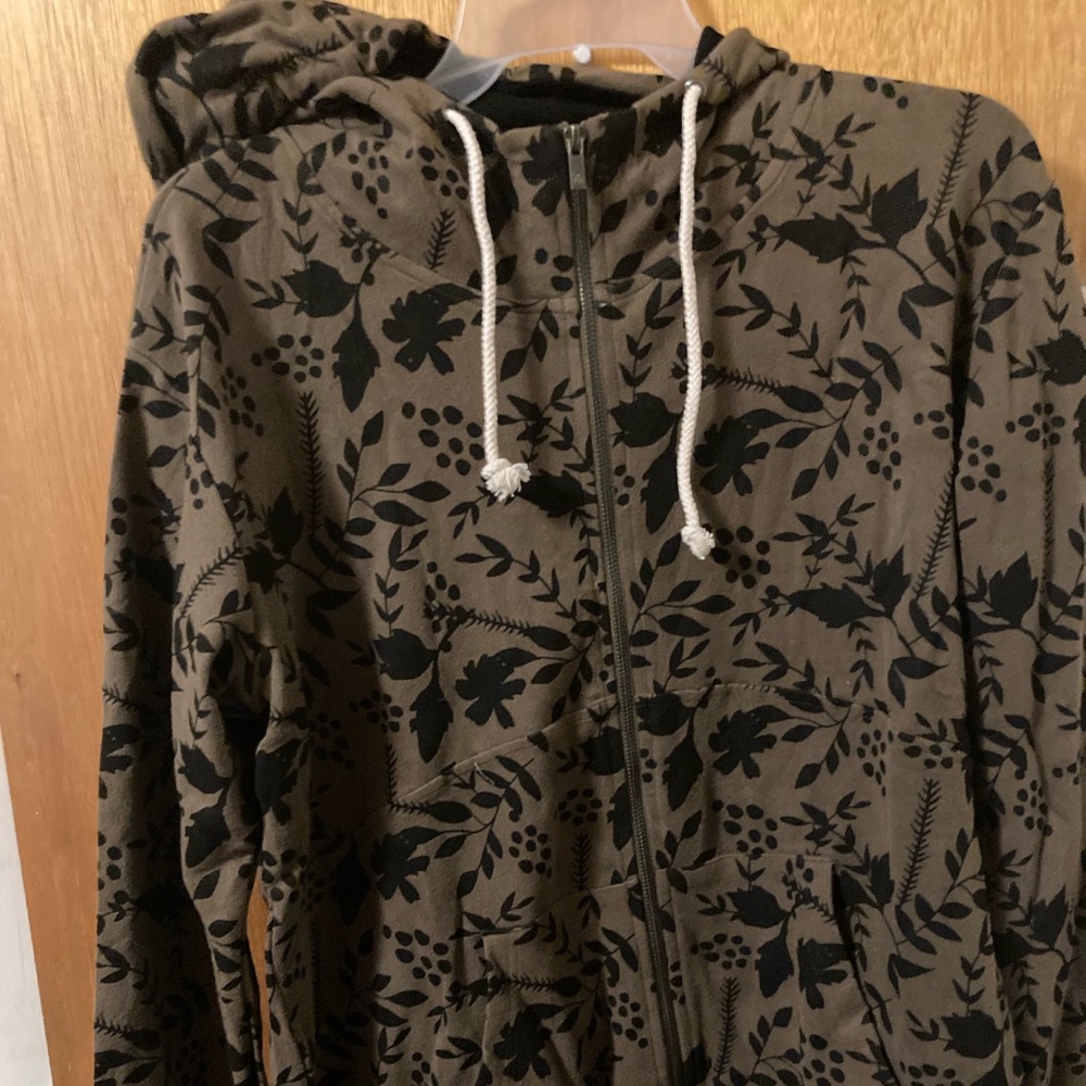 Full zip ampersand hood jacket